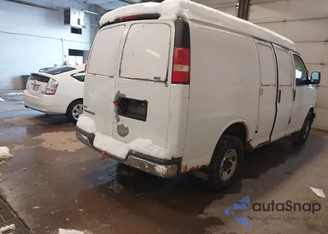 2010 Chevrolet Express 2500 Work Van from USA, damaged, VIN 1GCZGFBAXA1100422